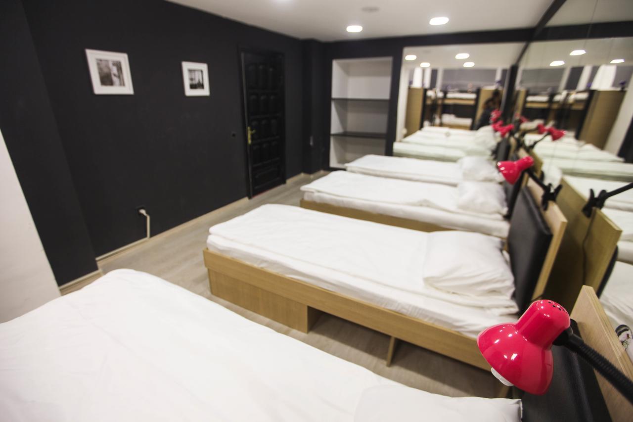 Myhostel บากู ภายนอก รูปภาพ